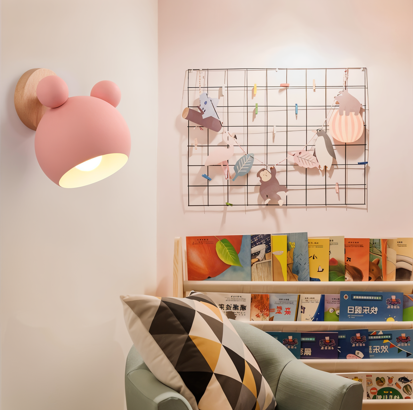 FlashMouse Wall Lamp — Playful Modern Design for Any Room