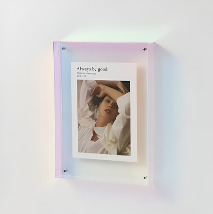 Sleek Acrylic Photo Frame for a Modern Minimalist Display