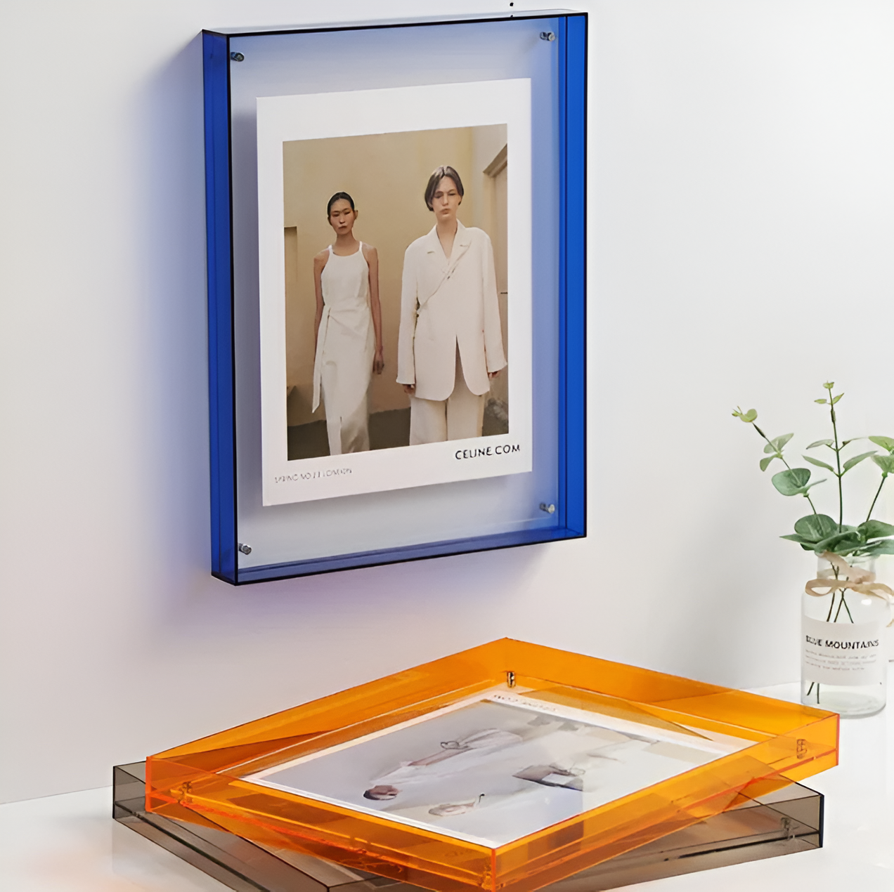 Sleek Acrylic Photo Frame for a Modern Minimalist Display