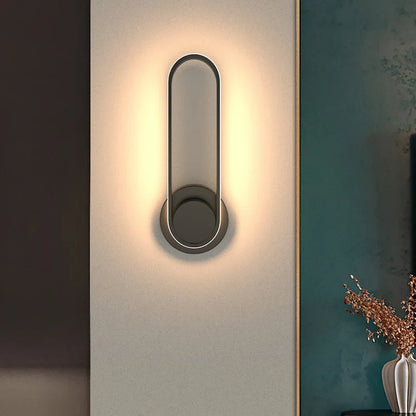 Sleek Contemporary LED Wall Light with 330° Rotating Aluminium Sconce