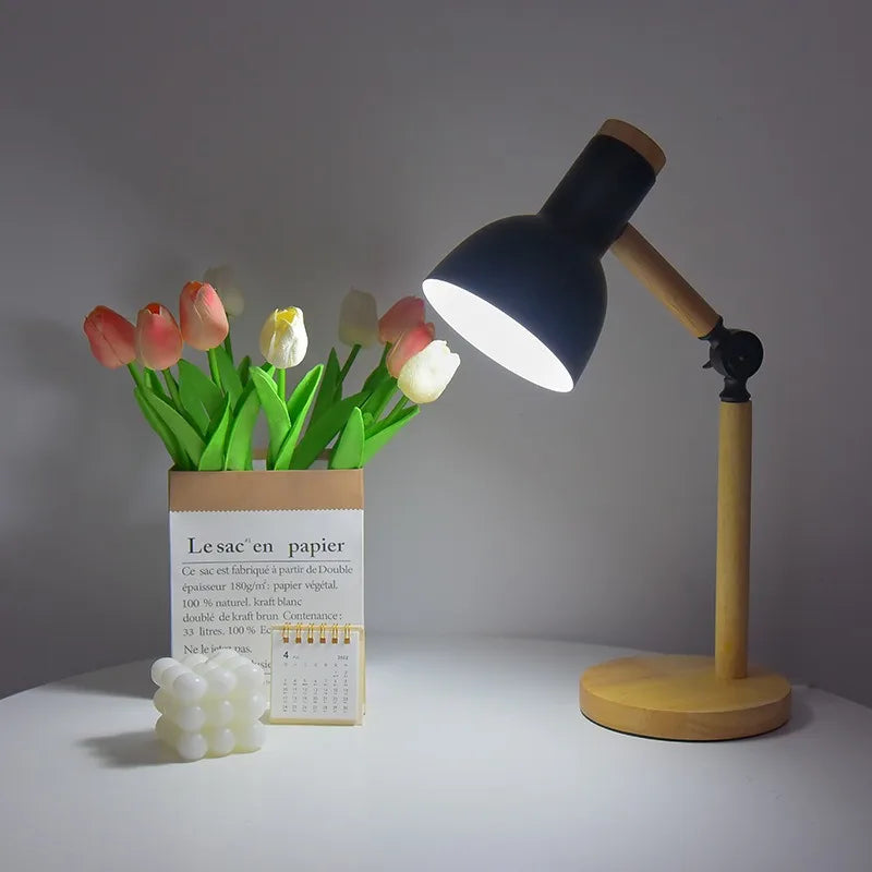 Sleek Nordic Wooden Desk Lamp - Adjustable Modern Table Light
