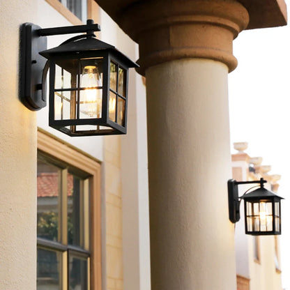 Camden Outdoor Wall Lamp – Vintage E27 Lantern Sconce for Classic Exterior Lighting