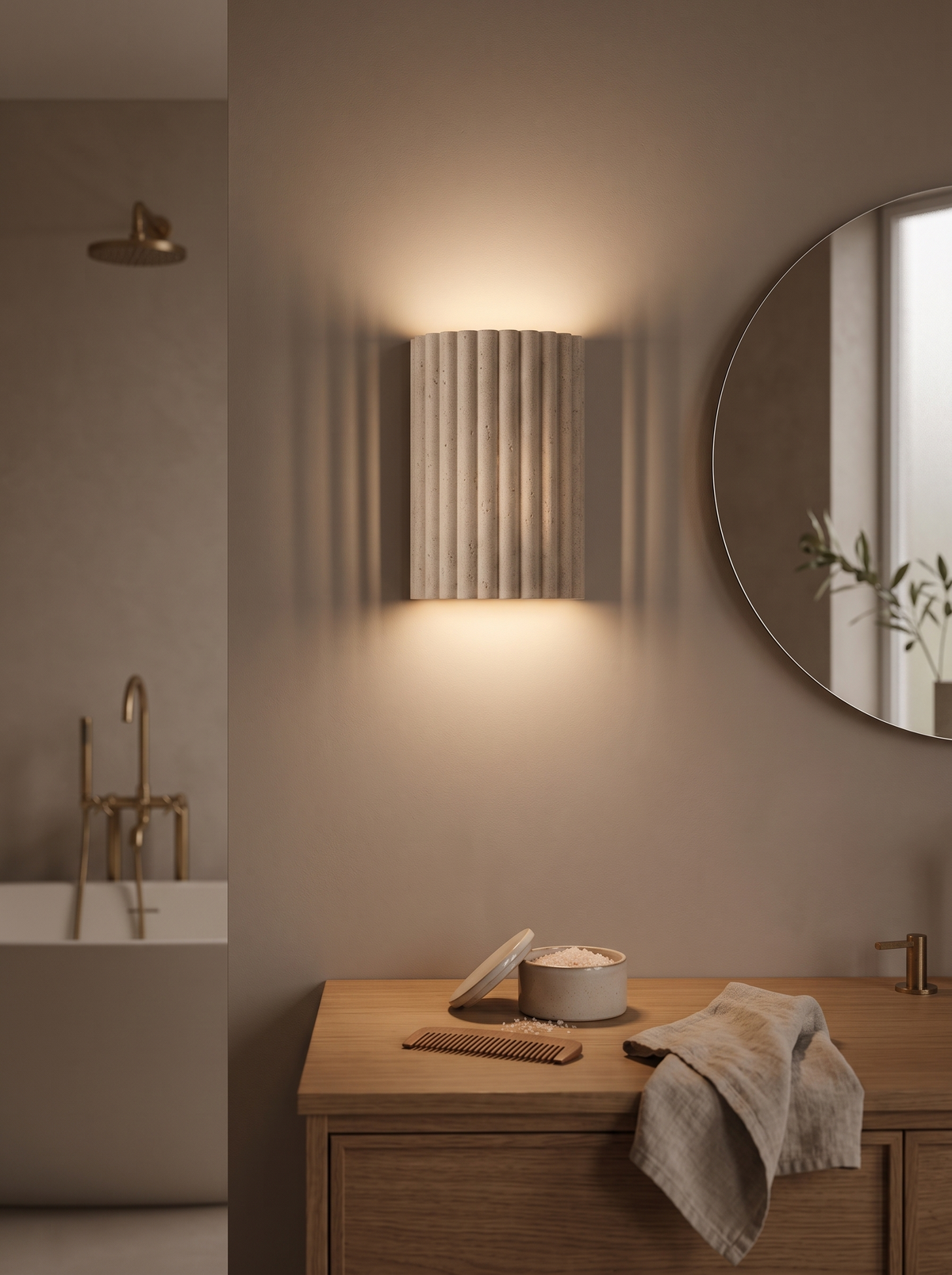 Quashion Wall Lamp sharp against plain paint