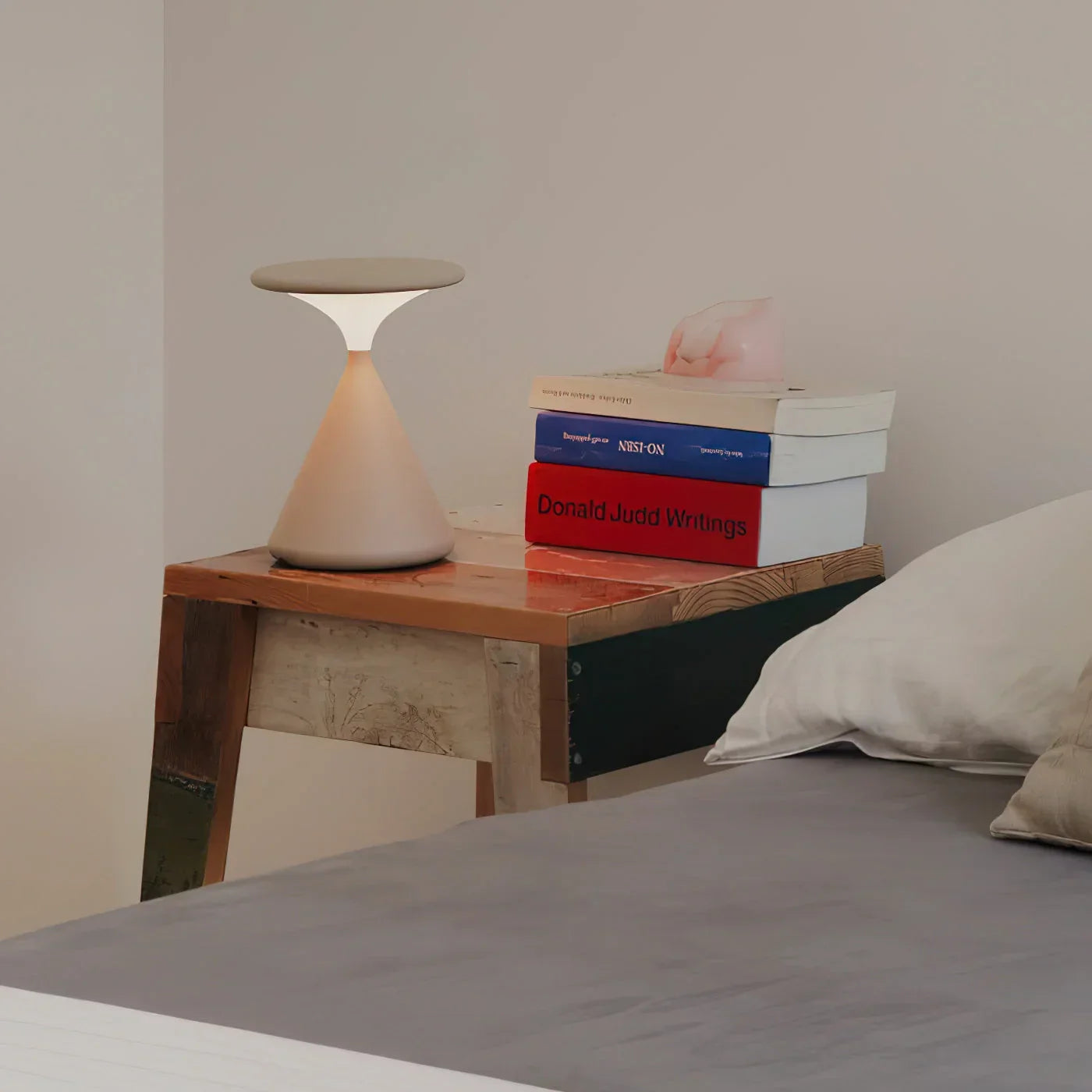 Aurora Wireless Table Lamp - Iconic Hourglass Design for Modern Living